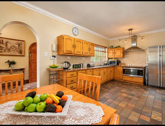3 BEDROOM HOUSE FOR SALE IN THREE RIVERS EAST